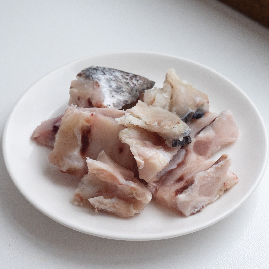 海鮸魚中骨300g