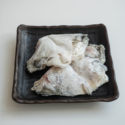 澎湖箱網日本真鱸下巴250g